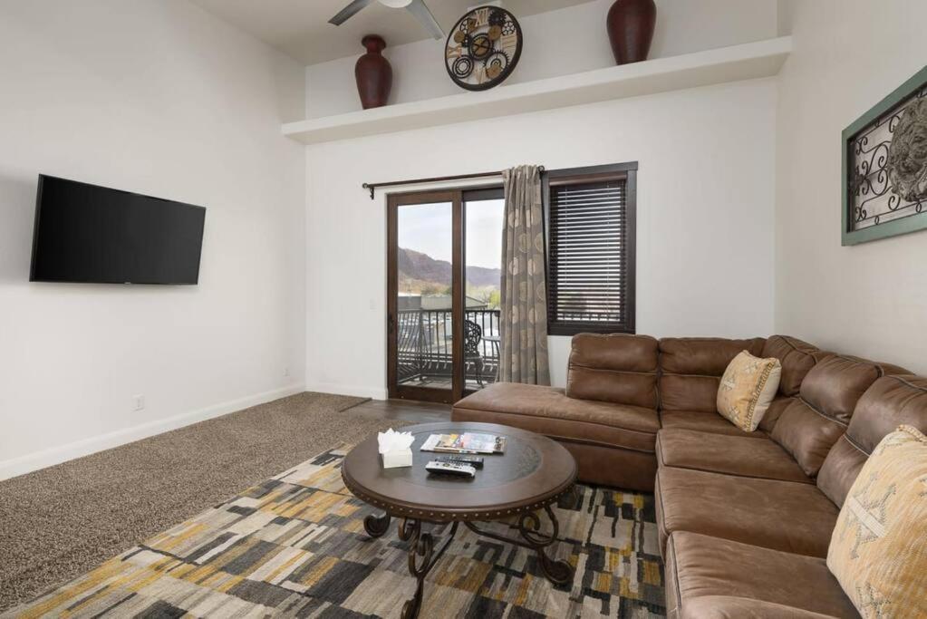 מואב Luxury Downtown Rental - La Dolce Vita Villa #3 מראה חיצוני תמונה